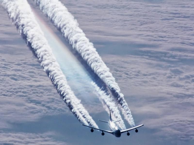 Aircraft_Condensation_trails